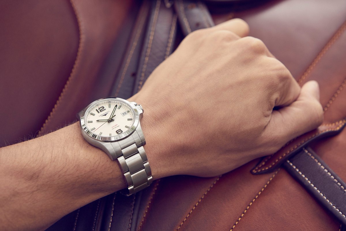 đồng hồ thể thao longines conquest VHP